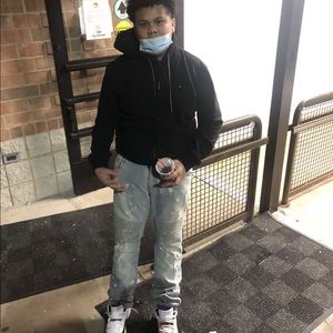 Meet your Posher, Robert